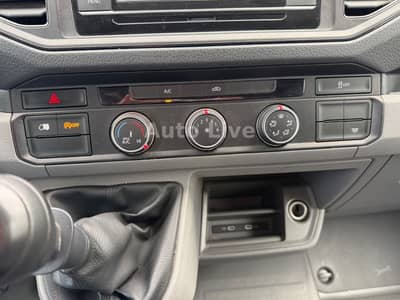 Volkswagen Crafter 35TDI*MAXI-HOCH-LANG*KLIMA*TEMPO*KAMERA* — slika 12