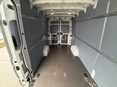 Volkswagen Crafter 35TDI*MAXI-HOCH-LANG*KLIMA*TEMPO*KAMERA* — slika 20