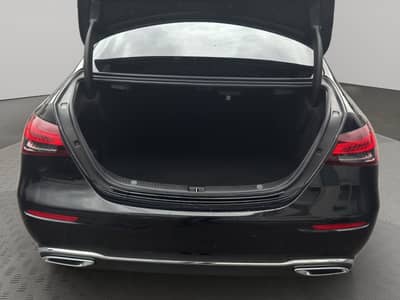 Mercedes-Benz E 220d Lim. Avantgarde Facelift*LED*Ambiente*Kam — slika 16