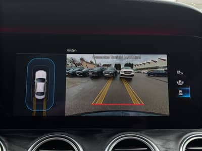 Mercedes-Benz E 220d Lim. Avantgarde Facelift*LED*Ambiente*Kam — slika 20