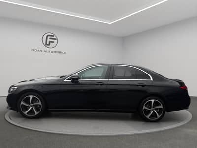 Mercedes-Benz E 220d Lim. Avantgarde Facelift*LED*Ambiente*Kam — slika 2