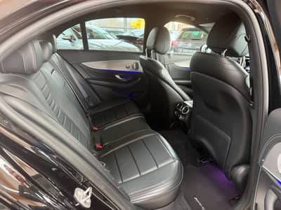 Mercedes-Benz E 350 Lim. AMG-Paket LED 360KAM Burmester — slika 25