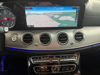 Mercedes-Benz E 350 Lim. AMG-Paket LED 360KAM Burmester — slika 20