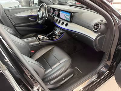 Mercedes-Benz E 350 Lim. AMG-Paket LED 360KAM Burmester — slika 16