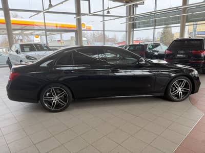 Mercedes-Benz E 350 Lim. AMG-Paket LED 360KAM Burmester — slika 5
