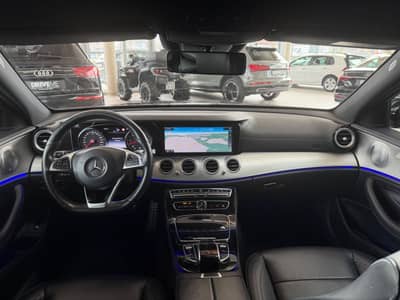 Mercedes-Benz E 350 Lim. AMG-Paket LED 360KAM Burmester — slika 12