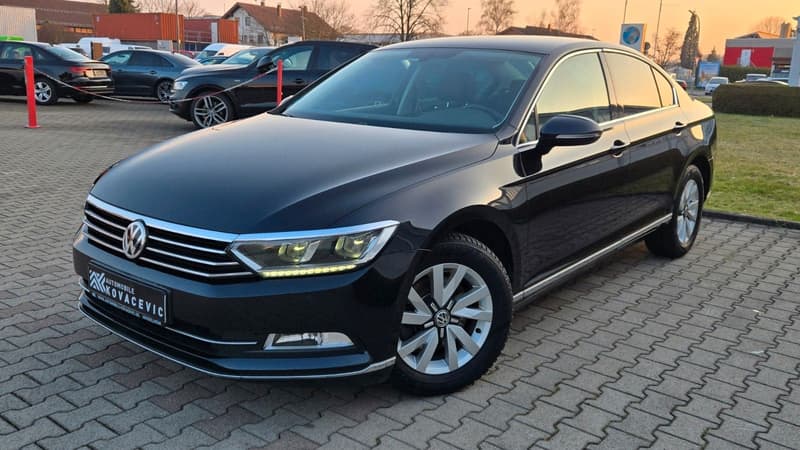 Volkswagen Passat Lim 2.0 TDI DSG"Highline"LED"Navi"Masage"