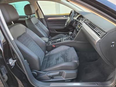 Volkswagen Passat Lim 2.0 TDI DSG"Highline"LED"Navi"Masage" — slika 9