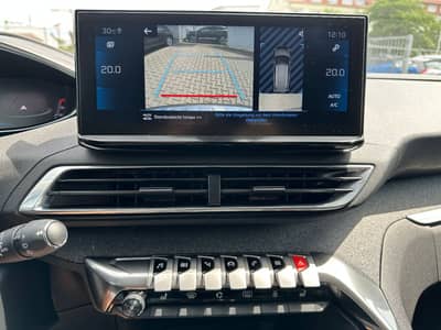 Peugeot 5008 Allure 7-Sitze/LED/PDC+Kamera/Fahrassistenz — slika 10