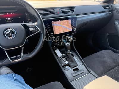 Skoda Superb 2.0 TDI*DSG*4x4*SPORT-LINE*VIRTU*PANO*VOL — slika 13