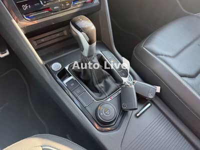 Volkswagen Tiguan Allspace 2.0 TDI DSG*4M*R LINE*7 STZE*VOL — slika 18