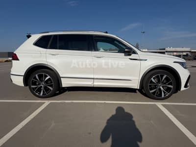 Volkswagen Tiguan Allspace 2.0 TDI DSG*4M*R LINE*7 STZE*VOL — slika 6