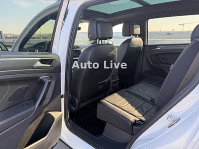 Volkswagen Tiguan Allspace 2.0 TDI DSG*4M*R LINE*7 STZE*VOL — slika 28