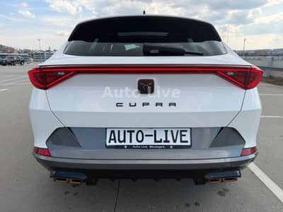 Cupra Formentor 1.4 e-HYBRID*DSG*VIR*NAVI*PANO*LED*AHK — slika 4