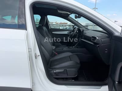 Cupra Formentor 1.4 e-HYBRID*DSG*VIR*NAVI*PANO*LED*AHK — slika 19