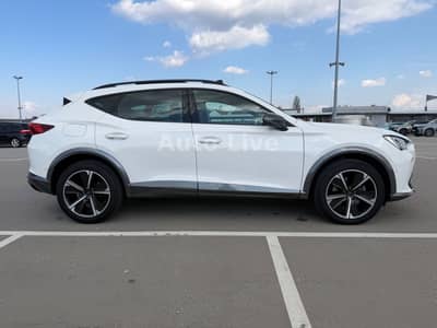 Cupra Formentor 1.4 e-HYBRID*DSG*VIR*NAVI*PANO*LED*AHK — slika 6