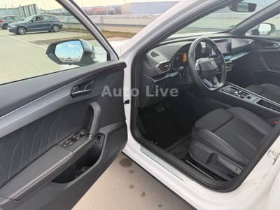 Cupra Formentor 1.4 e-HYBRID*DSG*VIR*NAVI*PANO*LED*AHK — slika 22