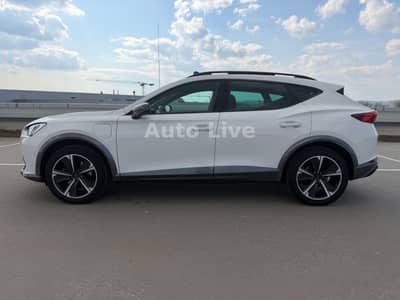Cupra Formentor 1.4 e-HYBRID*DSG*VIR*NAVI*PANO*LED*AHK — slika 2