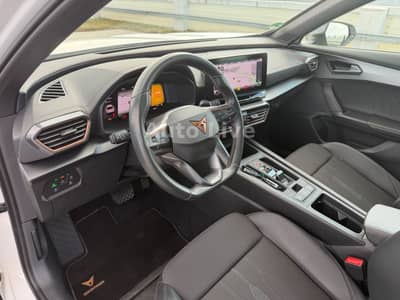 Cupra Formentor 1.4 e-HYBRID*DSG*VIR*NAVI*PANO*LED*AHK — slika 21