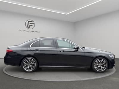 Mercedes-Benz E 220d AMG-Line*Facelift*Distronic*LED*Kamera* — slika 6