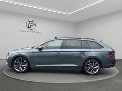 Skoda Superb Combi Sportline*Pano*Virtual*ACC*STHZ*Kam — slika 2