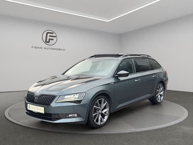 Skoda Superb Combi Sportline*Pano*Virtual*ACC*STHZ*Kam
