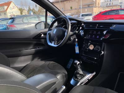 DS Automobiles DS 3 Sport Chic Nav/CarPlay/LED/Sh/Kamera/Alcant — slika 14