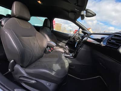 DS Automobiles DS 3 Sport Chic Nav/CarPlay/LED/Sh/Kamera/Alcant — slika 8