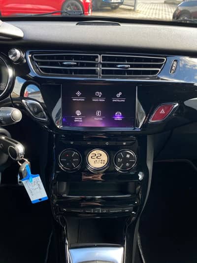 DS Automobiles DS 3 Sport Chic Nav/CarPlay/LED/Sh/Kamera/Alcant — slika 11