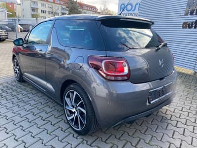DS Automobiles DS 3 Sport Chic Nav/CarPlay/LED/Sh/Kamera/Alcant — slika 4