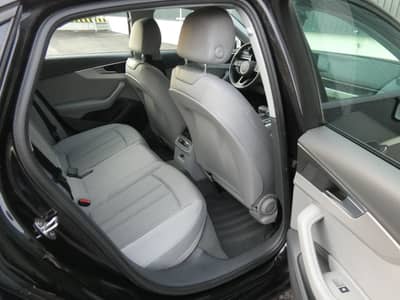 Audi A4 40 TDI S tronic Quattro LED Navi ACC 1-Hd 18" — slika 7