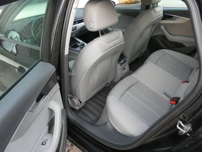 Audi A4 40 TDI S tronic Quattro LED Navi ACC 1-Hd 18" — slika 8