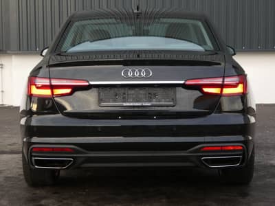 Audi A4 40 TDI S tronic Quattro LED Navi ACC 1-Hd 18" — slika 23