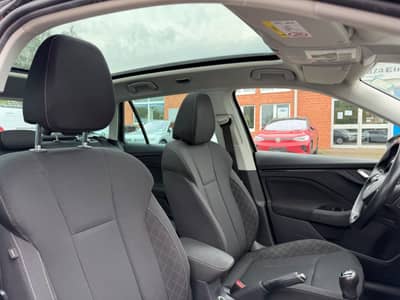 Skoda Kamiq Ambition 1.0 TSI Keyl./Pano/AID/CAM — slika 4