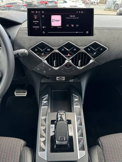 DS Automobiles DS3 Performance Line Matrix/PDC/Allwetter/Assist — slika 10