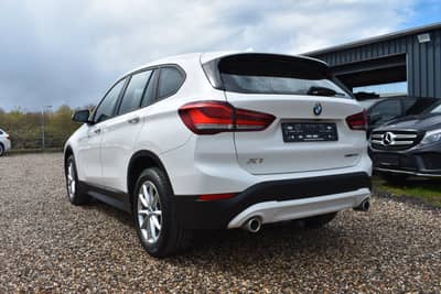 BMW X1 xDrive 20 d Advantage AHK H&K — slika 4