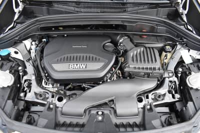 BMW X1 xDrive 20 d Advantage AHK H&K — slika 39