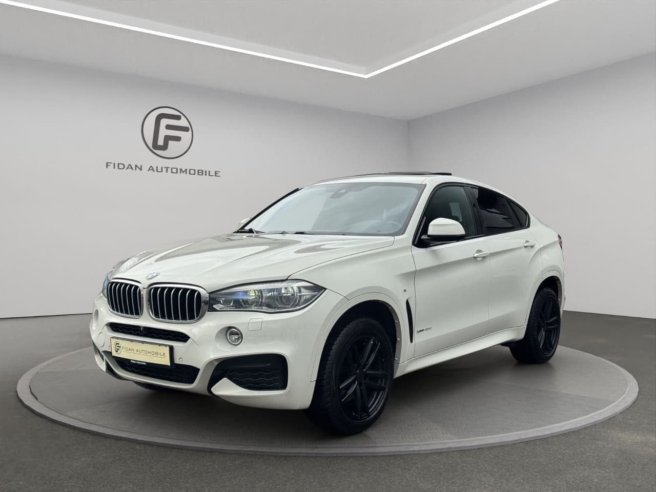 BMW X6 xDrive 40d M Sport*Soft*HUD*Shadow*H&K*360*SD — slika 1