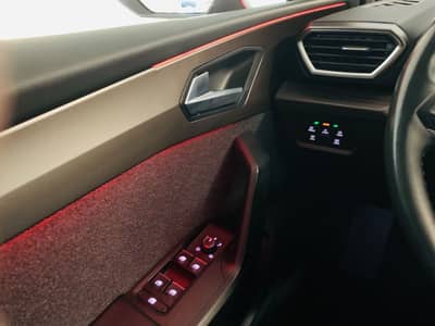 Seat Leon Sportstourer Xcellence DSG°ST.Hz°KAMERA°1Hd — slika 18