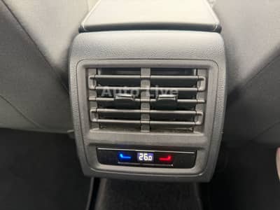 Volkswagen Golf 8 2.0 TDI ACTIVE*DSG*VIR*PAN*IQ-LED*HEAD-UP — slika 25