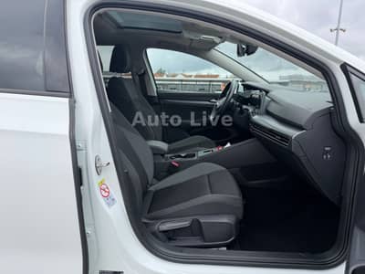Volkswagen Golf 8 2.0 TDI ACTIVE*DSG*VIR*PAN*IQ-LED*HEAD-UP — slika 17