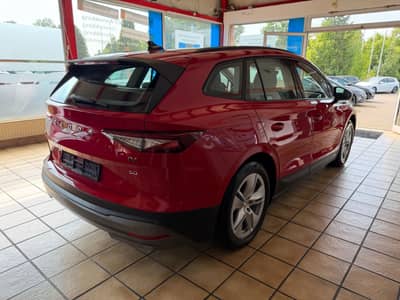 Skoda Enyaq 60 Loft AHK/Kamera — slika 10