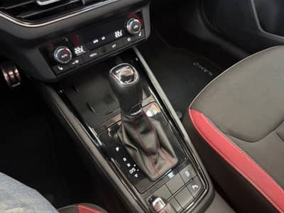 Skoda Kamiq 1.6TDI Monte Carlo Pano LED ACC Kamera — slika 21