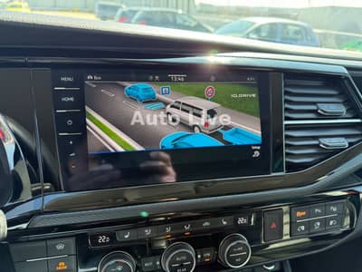 Volkswagen T6.1 Multivan*4M*DSG*VIRT*NAVI*LED*LEDER*AHK*VOL — slika 25