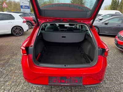Seat Leon 2.0 TDI Sportstourer FR — slika 13