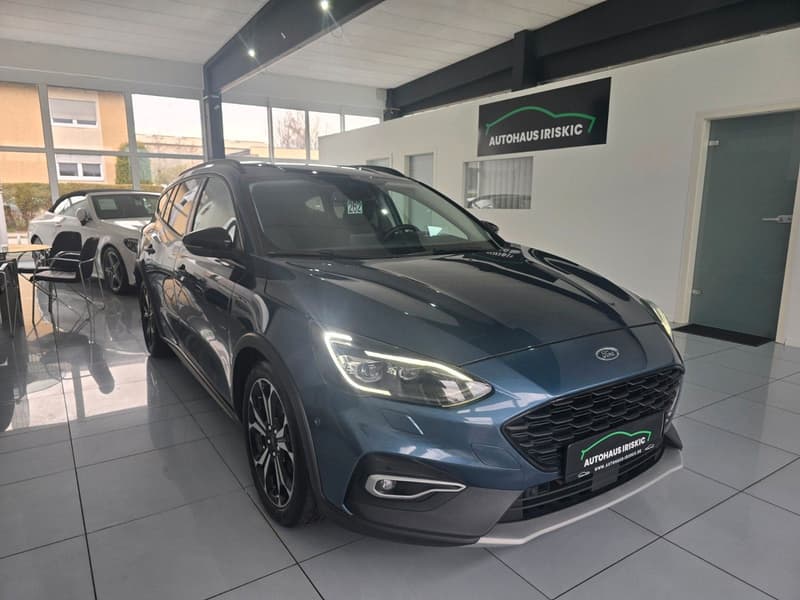 Ford Focus Turnier Active"Navi"Temp."LED"AHK"