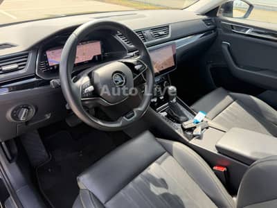 Skoda Superb 2.0 TDI DSG*L&K*VIR*PAN*MATRIX*AHK*KAMERA — slika 18