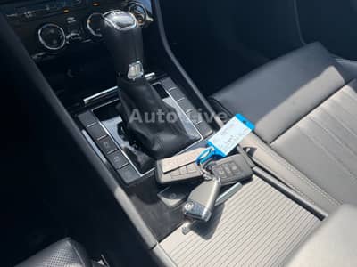 Skoda Superb 2.0 TDI DSG*L&K*VIR*PAN*MATRIX*AHK*KAMERA — slika 22