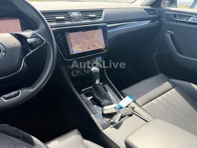 Skoda Superb 2.0 TDI DSG*L&K*VIR*PAN*MATRIX*AHK*KAMERA — slika 11