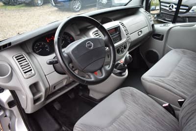 Nissan Primastar Kombi L1H1 2.7t 9.Sitzer AHK Klima — slika 10